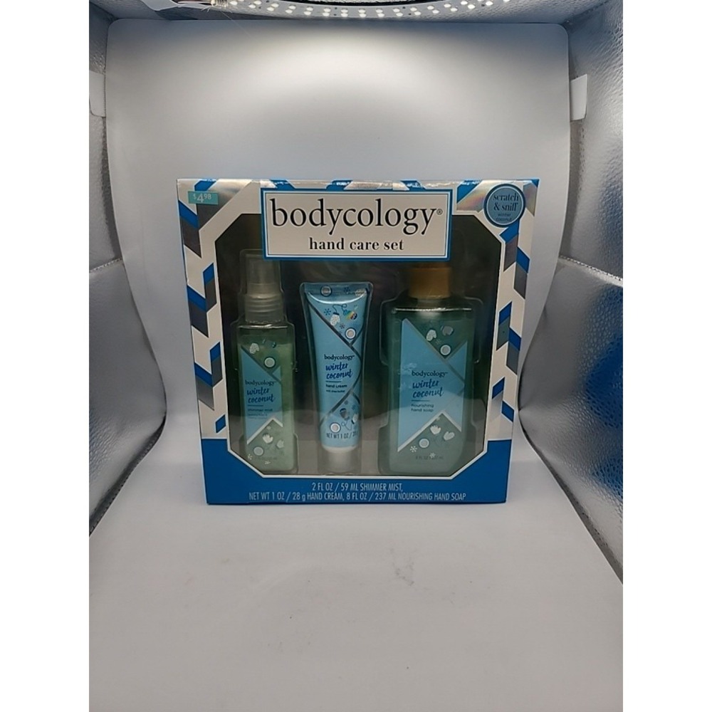 BODYCOLOGY Winter Cocounut Fragrance Gift Set of 3 Hand Soap Cream Mist NEW